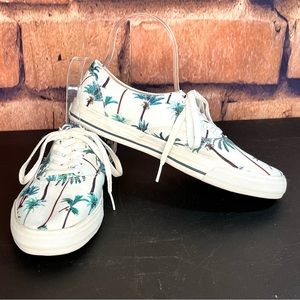 Women’s Body Glove “Amalfi” Palm Tree Casual Sneakers Size 8